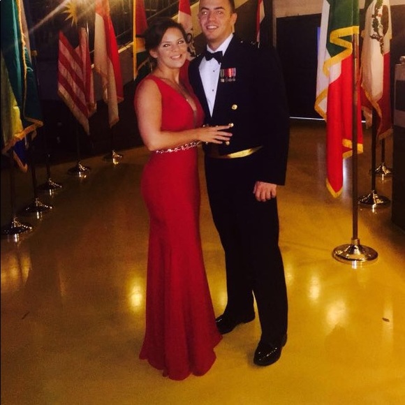 Jovani Dresses & Skirts - Red Jovani dress